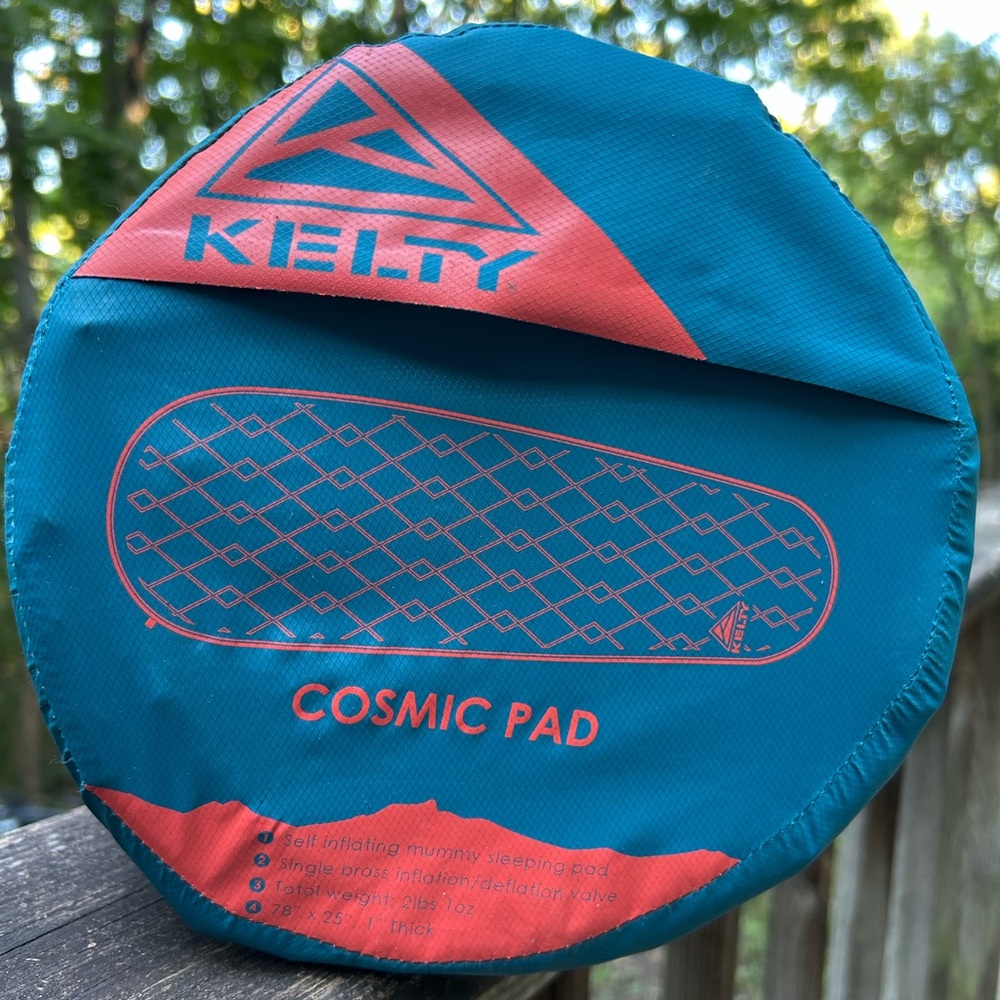 Kelty Cosmic Pad in Blue and Red
